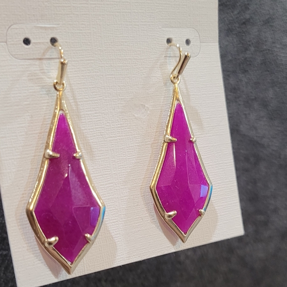 NWT Kendra Scott Faceted Earrings Purple Jade and Gold . So pretty! - Picture 3 of 9